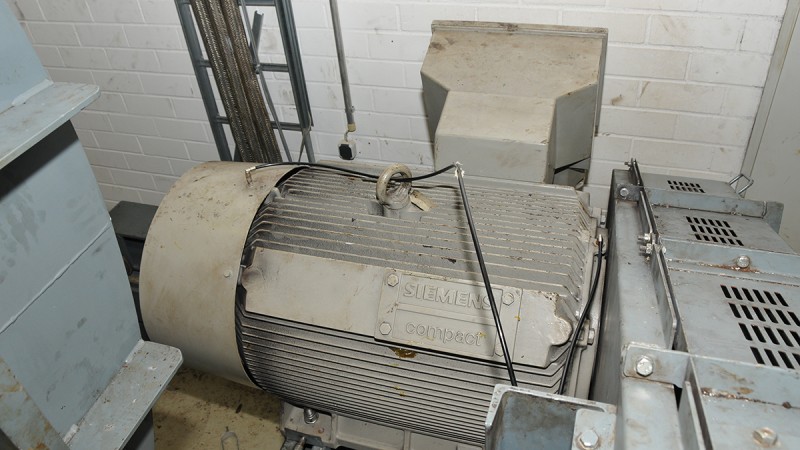 Graissage automatique d’un grand ventilateur chez BMW